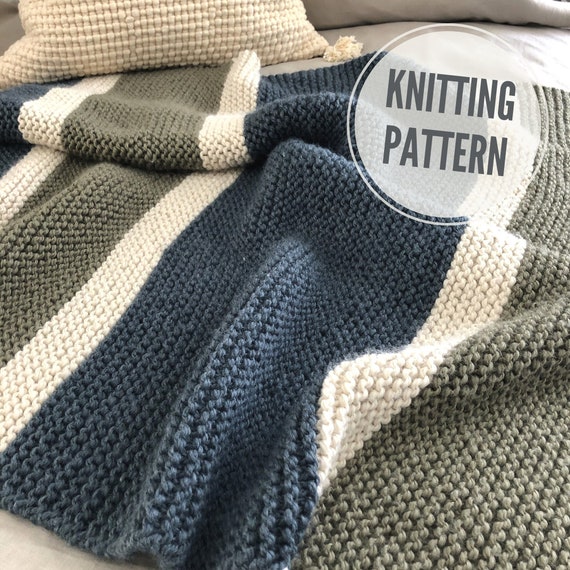 Blue Chunky Knit Striped Blanket Blue Chunky Knit Striped Blanket