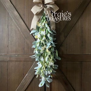 Greenery Swag, Cream Blossom Lambs Ear Door Swag, Wall Swag, Farmhouse Swag, Spring Swag, Summer Swag, Mother’s Day Gift, Floral Swag 36”