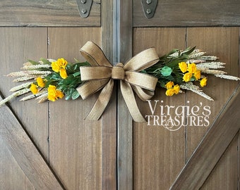 Yellow Tea Rose & Cattail Swag, Tea Rose Door Swag, Wall Swag, Farmhouse Swag, Everyday Swag, Greenery Door Accent, Window Swag