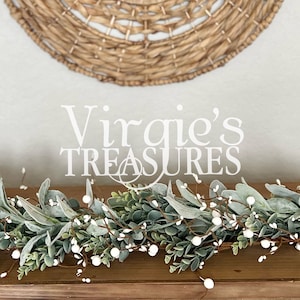 White Seeded Berry Garland / Centerpiece Garland / Arch Garland / Tabletop Garland / Mantel Garland / Farmhouse Garland / Eucalyptus Garland