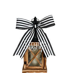 Wreath Bow, Black and White Striped Bow,  Black White Striped Bow, Wired Bow, Wreath Embellishment, Simple and Chic Bow, Lantern Bow