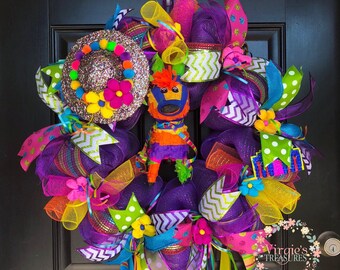 Fiesta Wreath, Fiesta San Antonio Wreath, Glitter Sombrero Fiesta Wreath, Fiesta Deco Mesh with Streamers and Ribbons, Purple Fiesta Wreath