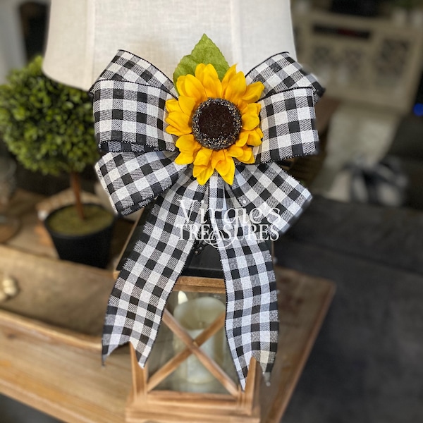 Sunflower Bow, Black White Buffalo Plaid Bow, Farmhouse Plaid Bow, Sunflower Lantern Bow, Sunflower Wreath Bow