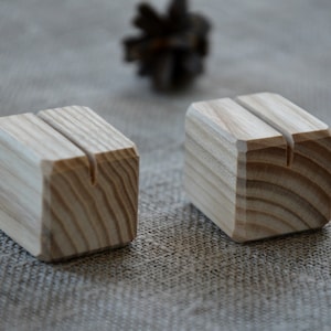50 kleine hout plaats kaarthouders voor bruiloft en feest, DIY rustieke tabel nummer houders, bruiloft Decor, Cafe, Restaurant tabel nummer houder