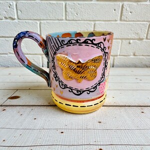 Butterfly Mug, Pastel Shade, Gift for Sister in Law, Unicorn Vibes, Gold Bug, Handmade Ceramic, Made in Italy, Artistic Coffee Cup