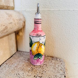 Hand-Painted Oil Dispenser with Amalfi Lemons, Italian Olive Oil Bottle, Pastel Cruet Made in Italy, Foodie Gift for Kitchen Decor