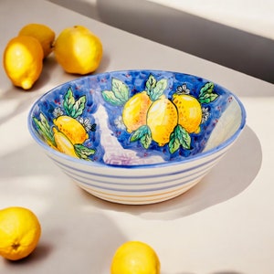 Large Salad Bowl with Amalfi Lemons, Pottery Pasta Bowl Made in Italy, Artistic Ceramics in Tuscan Style for Cooking Gift