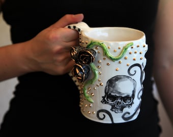Skull Mug with Black Roses and Gold Studs, Handcrafted Mug in Gothic Style for Dark Aesthetic Made in Italy, Witch&#39;s Brew Skull cup