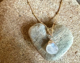 Moonstone gemstone gold handmade pendant necklace