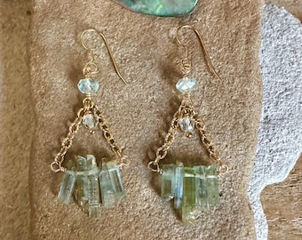 Aquamarine stick gemstone gold dangle earrings