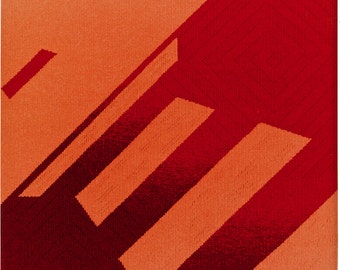 Título - "Ciclo" Un tapiz tejido abstracto sobre el tema de la regeneración.