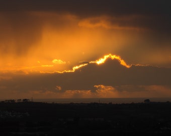 Sunset Collection - una serie de 12 fotos atmosféricas de la puesta del sol para uso personal no comercial. Podría ser utilizado como un salvapantallas.
