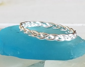 Braided band - Sterling Silver - Stackable ( Sizes 5 to 10 available) *