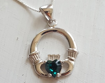 Pendentif collier Claddagh avec pierre de naissance - Argent sterling fait avec des pierres Swarovski, pendentif Claddagh avec pierre de naissance *