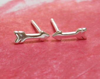 Mini Arrow earrings- Sterling Silver *