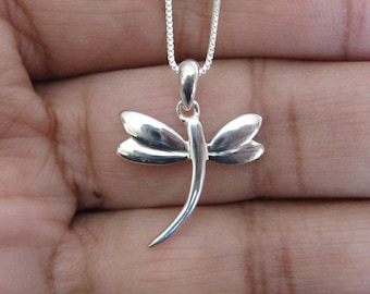 Dragonfly Necklace . Sterling Silver (D)