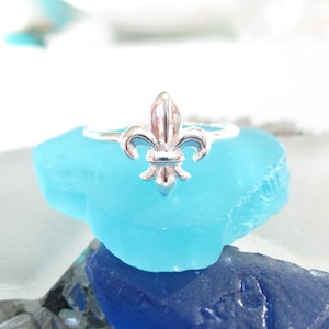 Fleur de Lis Ring- Sterling Silver*