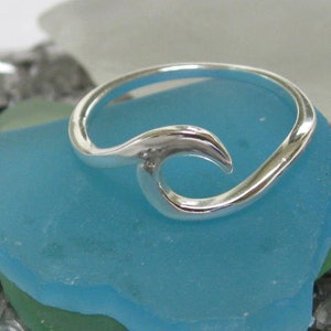 Wave ring Sterling Silver image 1