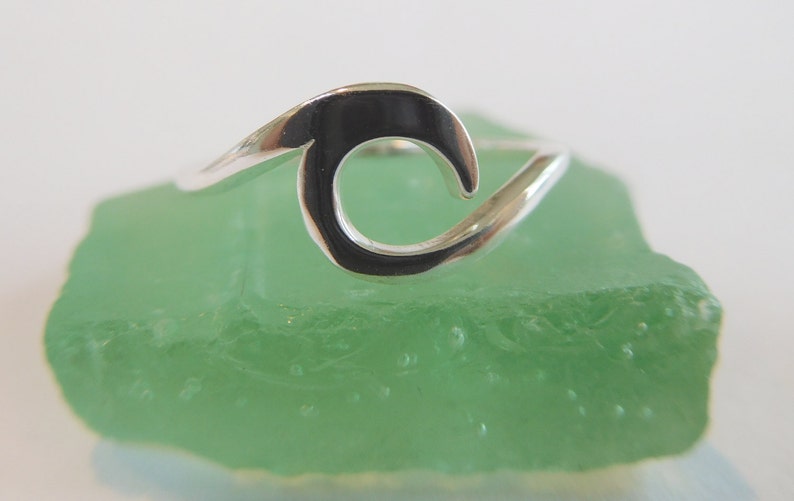 Wave ring Sterling Silver image 3