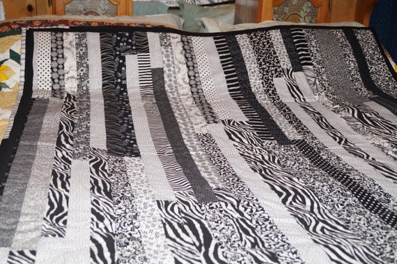 Handmade Black & White Striped Quilt | Etsy