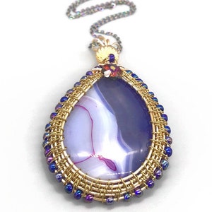 Purple Agate Necklace: Handcrafted Wire-Wrapped Statement necklace, Perfect Gift for Mom