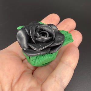 Black Rose Incense Holder – Handmade Polymer Clay Burner for Meditation & Relaxation