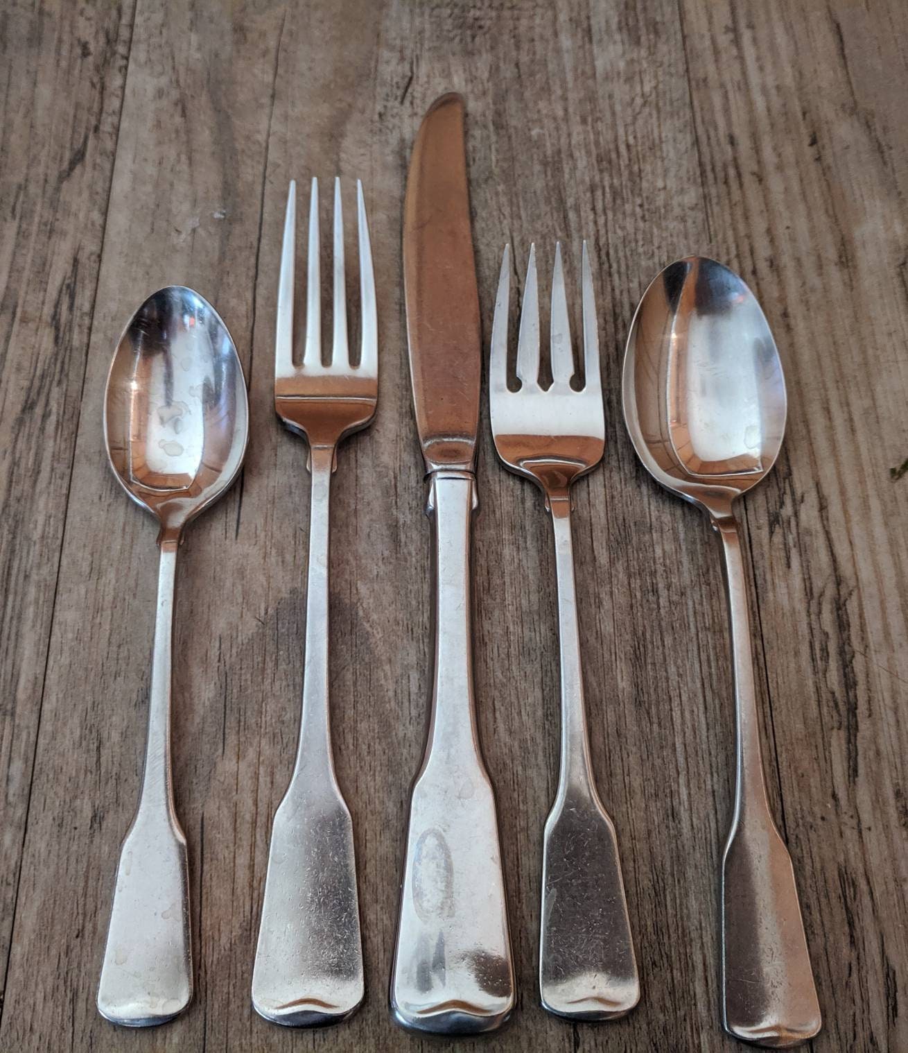 Oneida American Colonial Stainless for sale Only 4 left at 65