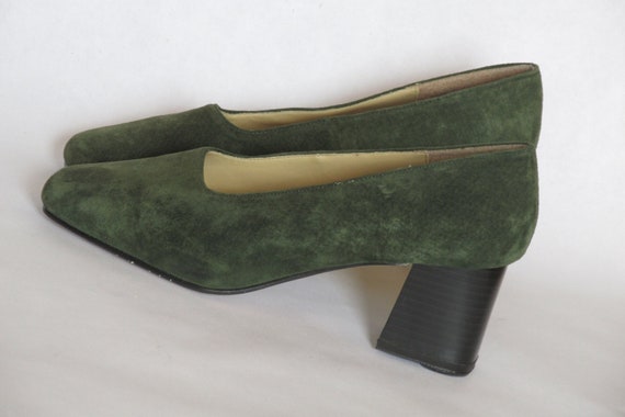 olive green pumps shoes