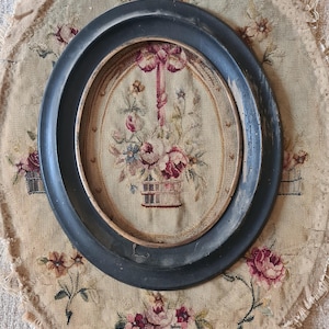antique French tapestry aubusson fragment chair cover medaillon flowers 18th century