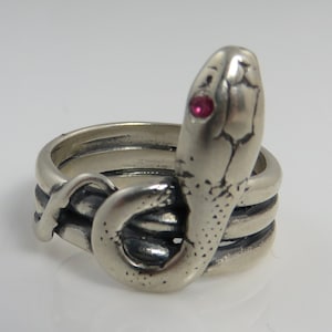 Vintage Sterling Silver Ruby Snake Ring Band sz 5.75.