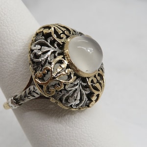 Estate 30&#39;s 18k Yellow White Gold Moonstone Cocktail Ring.