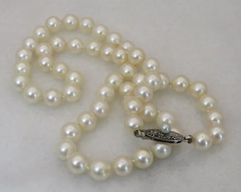Vintage Mikimoto Pearl Strand Necklace 16 Inches Necklace. 6.65MM