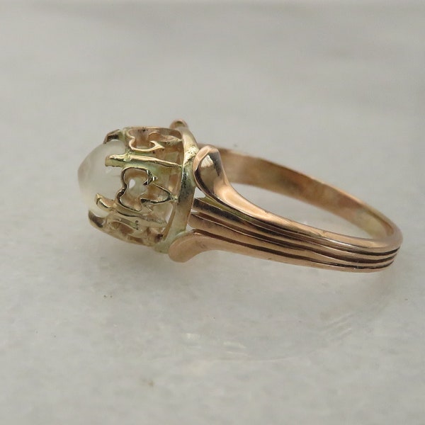 Victorian 14k Rose Gold Moonstone Ring. sz 7.25.