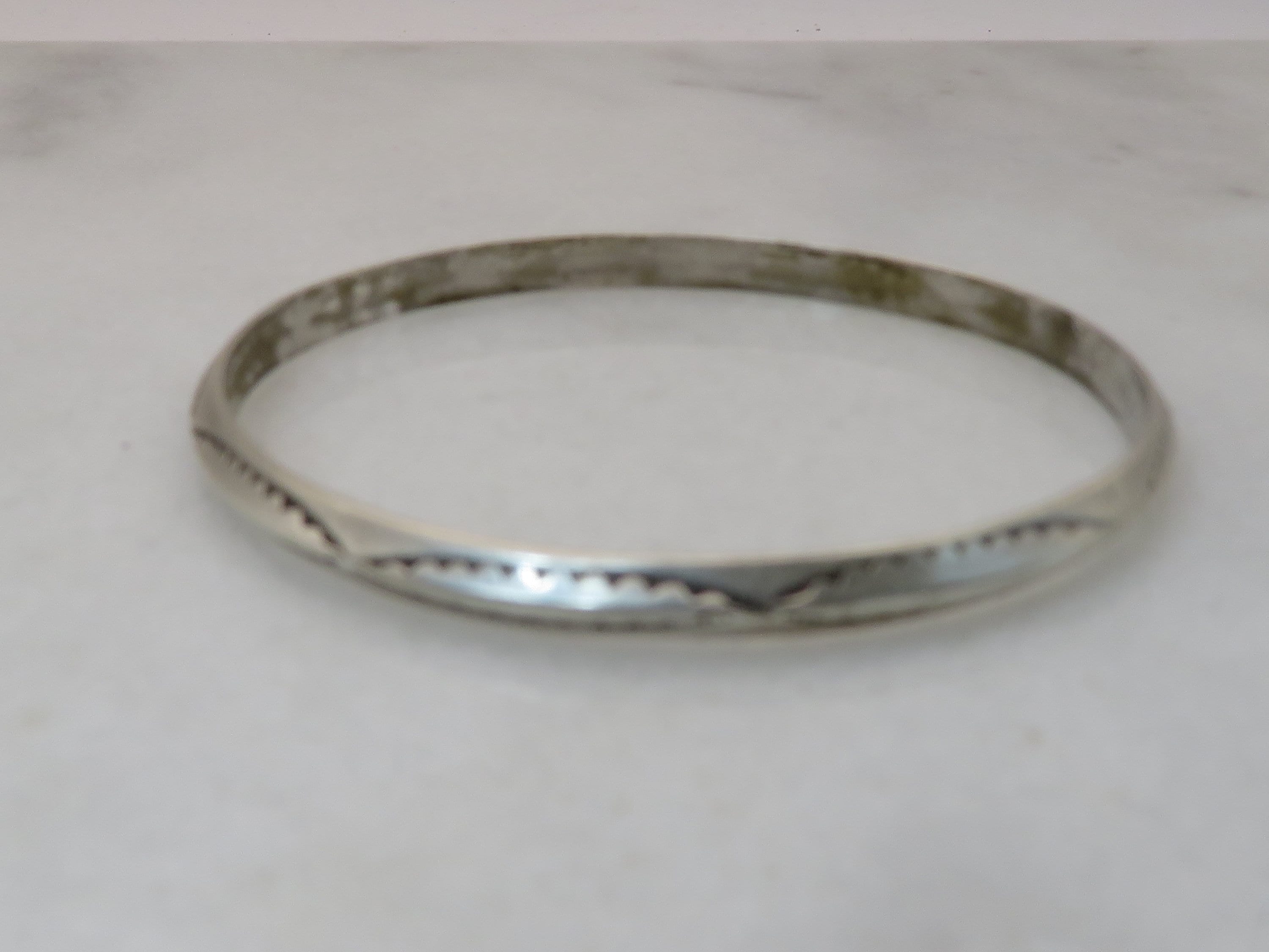 アクセサリー TAHE navajo bangle vintage W. Tahe Navajo Sterling Silver Unisex/Mens/Womens Bangle