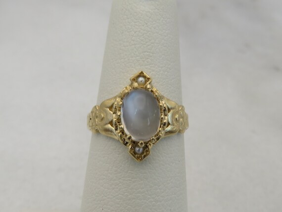 Antique 14k Moonstone Seed Pearl Ring size 5.5. - image 3