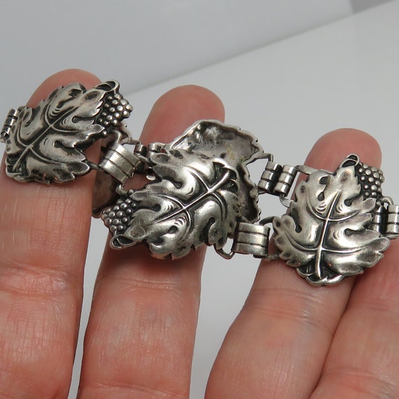 Vintage Sterling Silver leaf Link Bracelet. Early