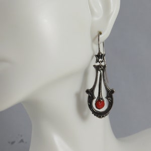 Vintage Sterling Silver Coral Dangle Earrings.