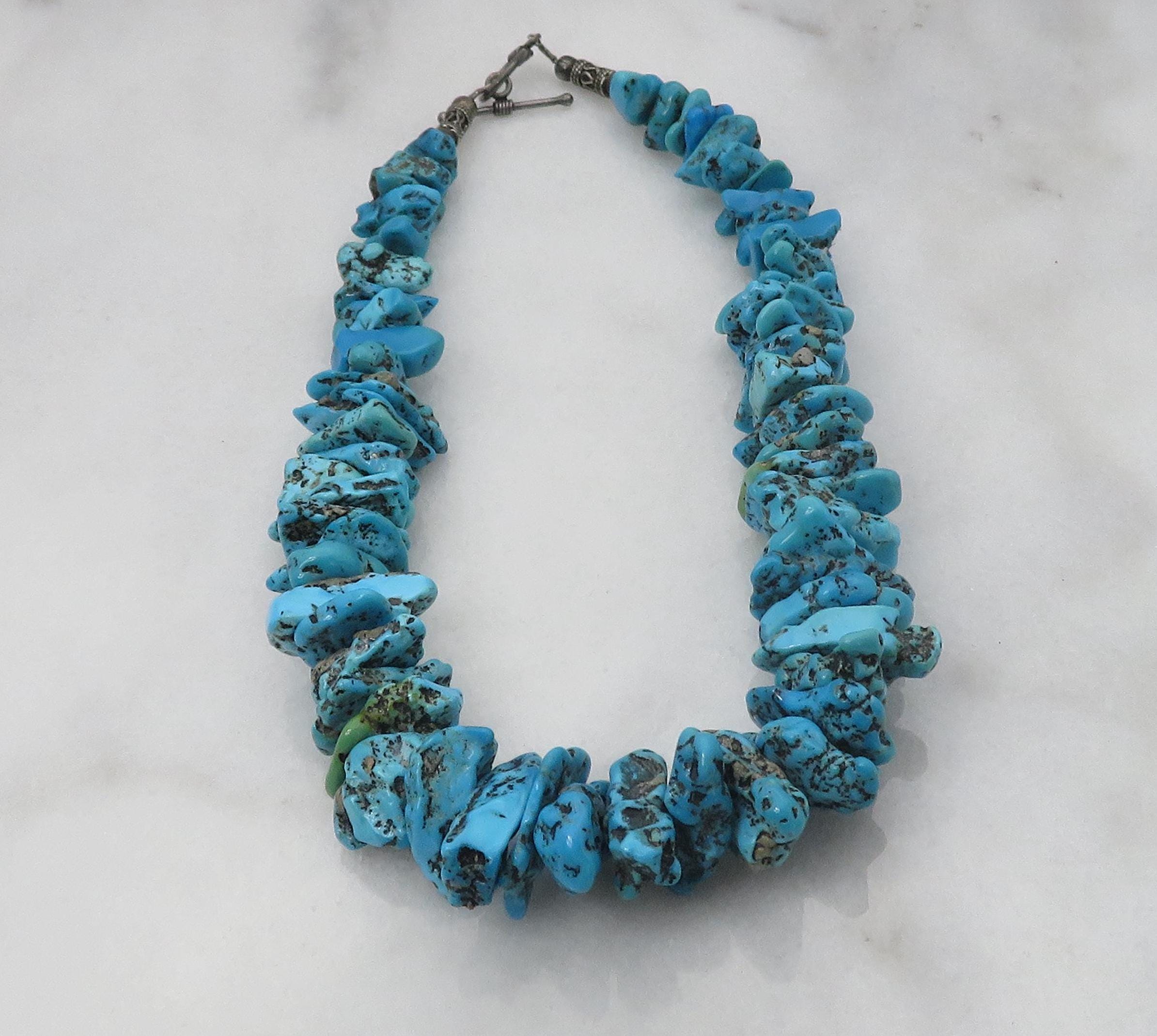 Vintage Navajo Sterling Silver Turquoise Chunks Necklace. 18 Inchs
