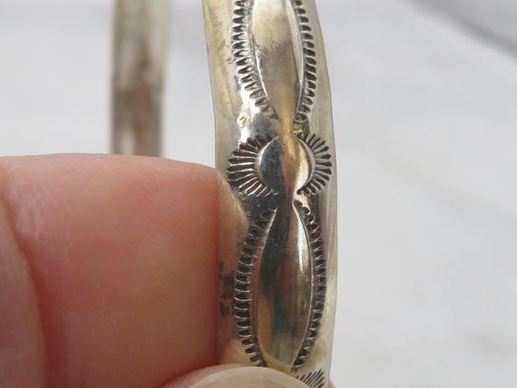 アクセサリー VT navajo bangle vintage Native American Navajo Stamped Sterling Bangle Bracelet