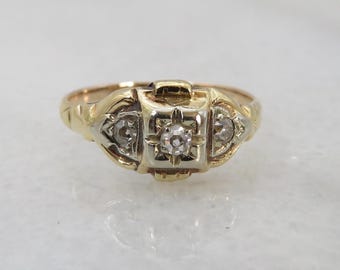 Vintage 14k Diamond Wedding Engagement Ring. Size 5. 75..