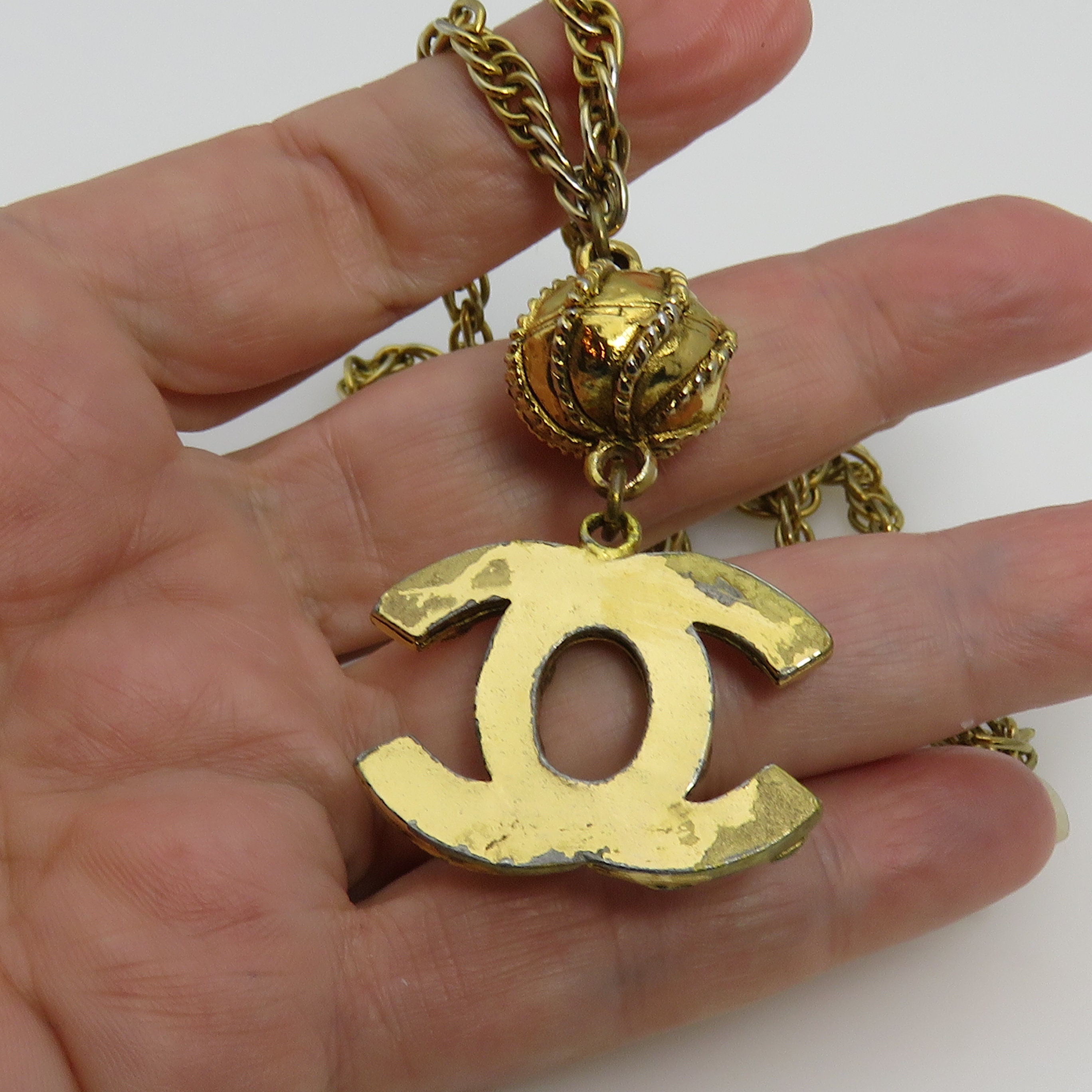 Vintage Chanel Long Necklace 70's Crystal CC Logo 32 Inchs Vintage Chanel Long Necklace 70's Crystal CC Logo 32 Inchs