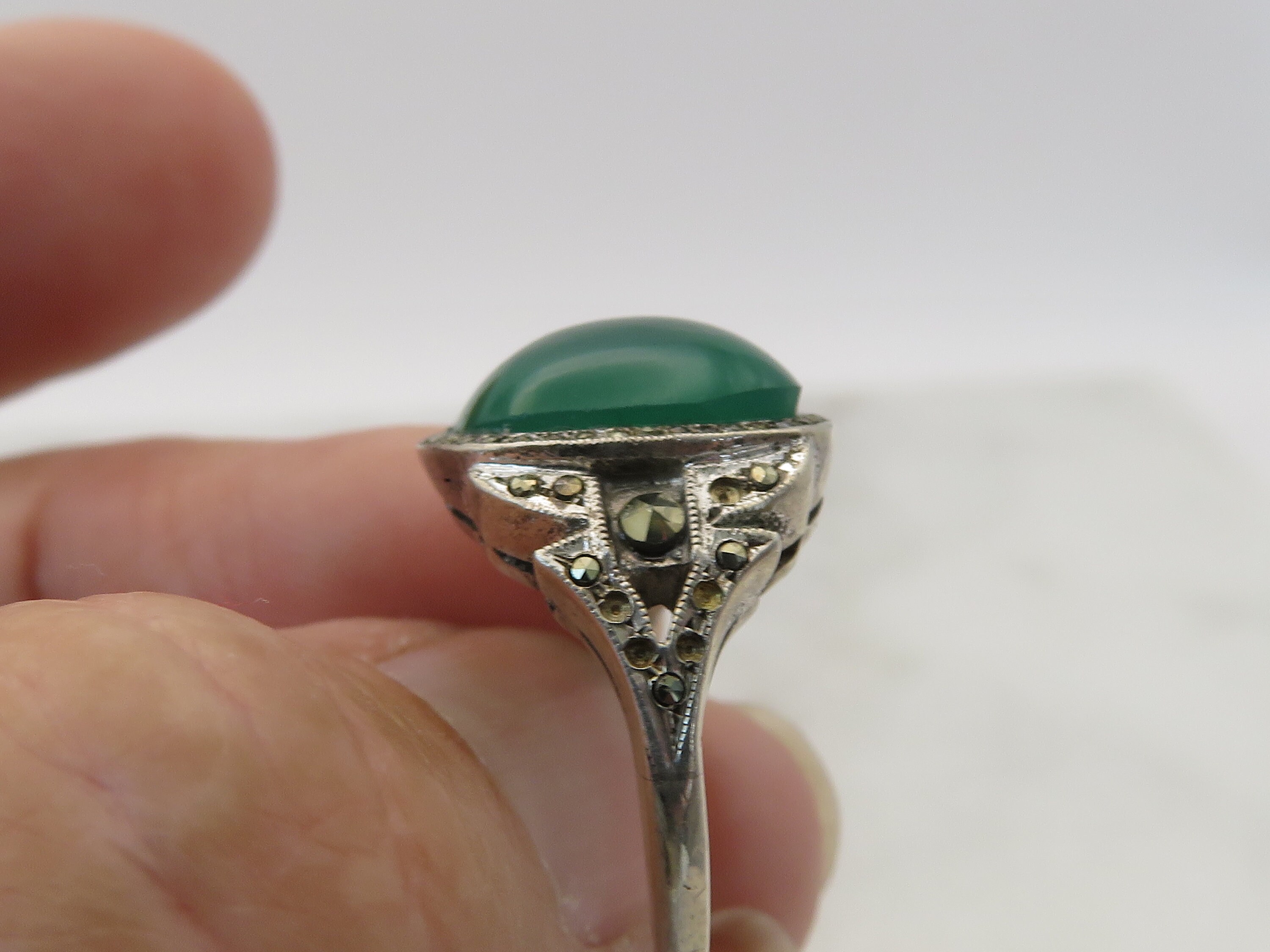 Art Deco Ciner Sterling Silver Green Stone Marcasite Ring