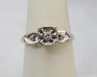 Vintage 14k Diamond Wedding Engagement Ring. Size 6.75.