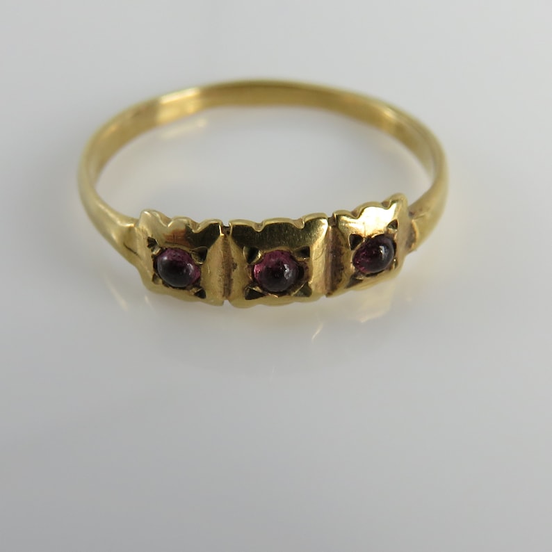 Vintage 14k Ruby Baby Ring Pinky Midi Ring Band sz 1.75.
