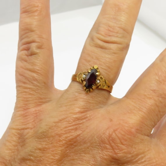 Victorian 14k Red Garnet Pearl Ring size 7. - image 3