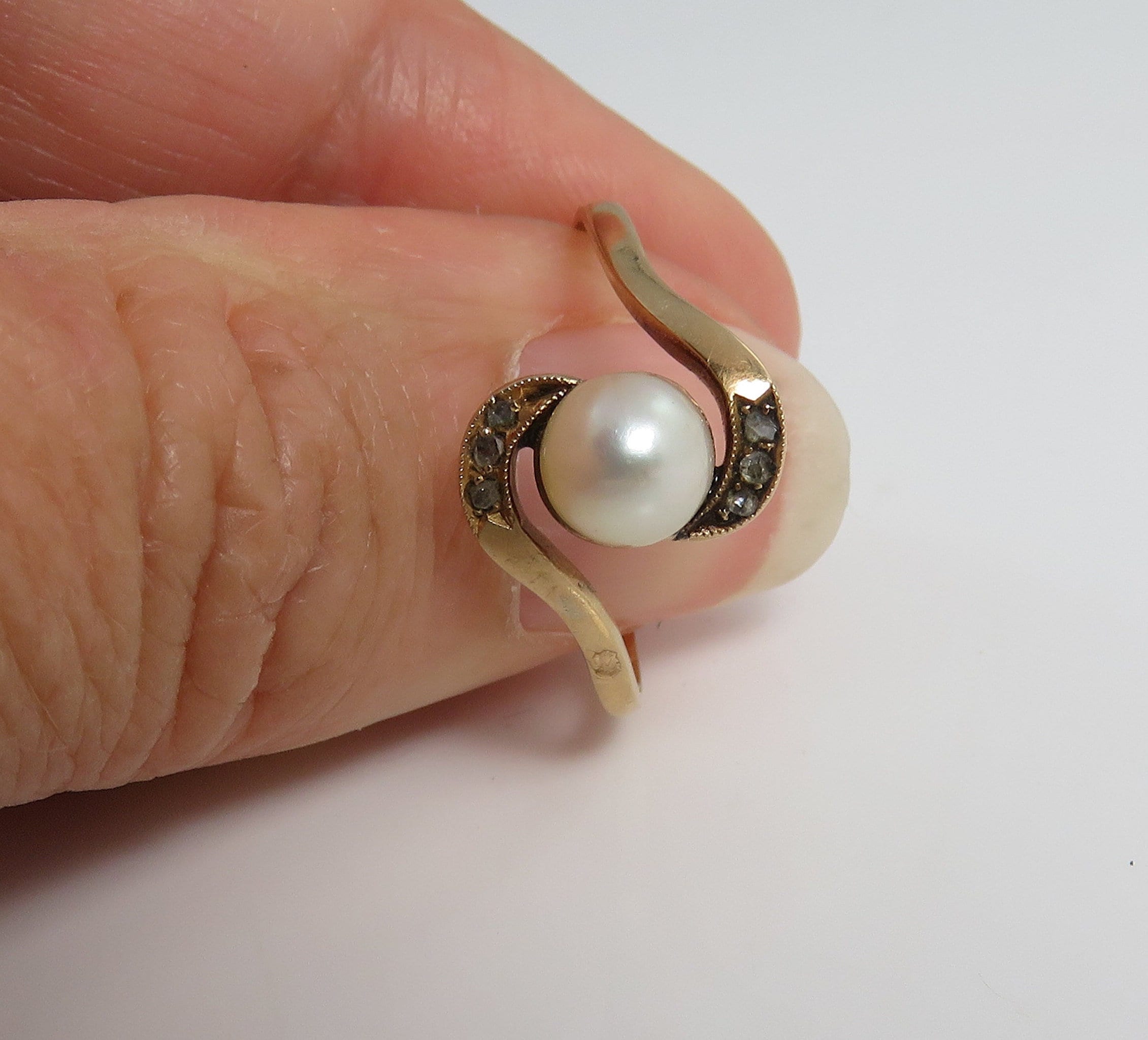 Buy Antique 18k Diamond Pearl Ring. Sz 8. Online in India - Etsy