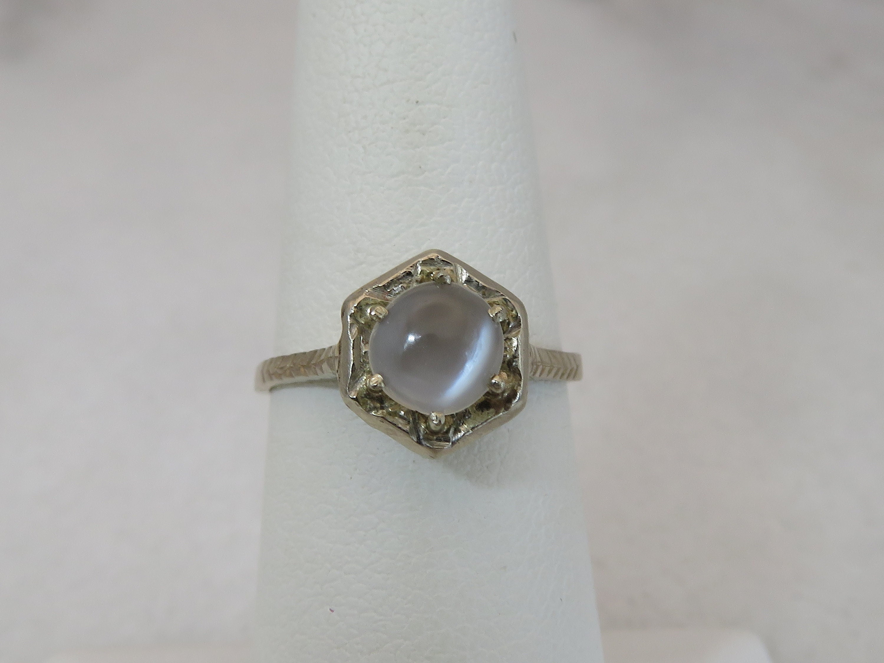 14k White Gold Moonstone Engagement Ring, Vintage Emerald Cut Moonstone  Nature Ring | Benati