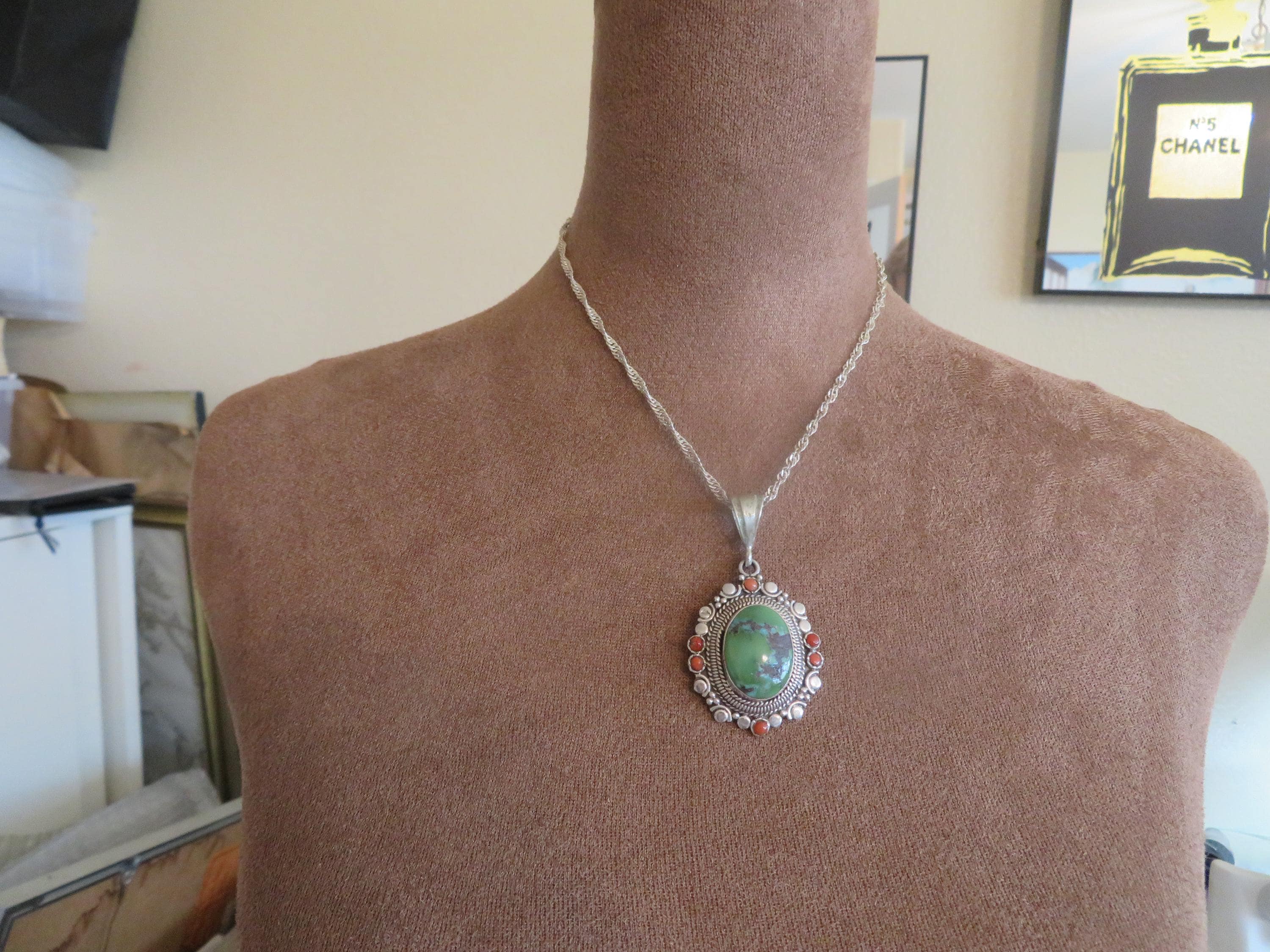 【新品未使用】 ターコイズ・コーラルのスターリングシルバーペンダント ヴィンテージスターリングシルバーターコイズコーラルペンダント