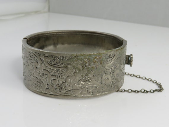 Antique Vintage  Silver Tone Lion Face Bangle Bra… - image 4