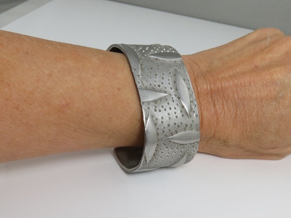 Vintage 60's Modernist Mix Metal Cuff Bracelet. - image 1